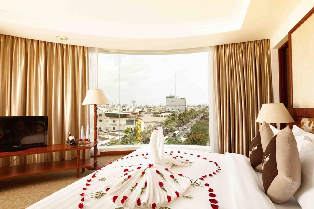 Ttc Hotel - Tan Binh مدينة هوشي منه الغرفة الصورة