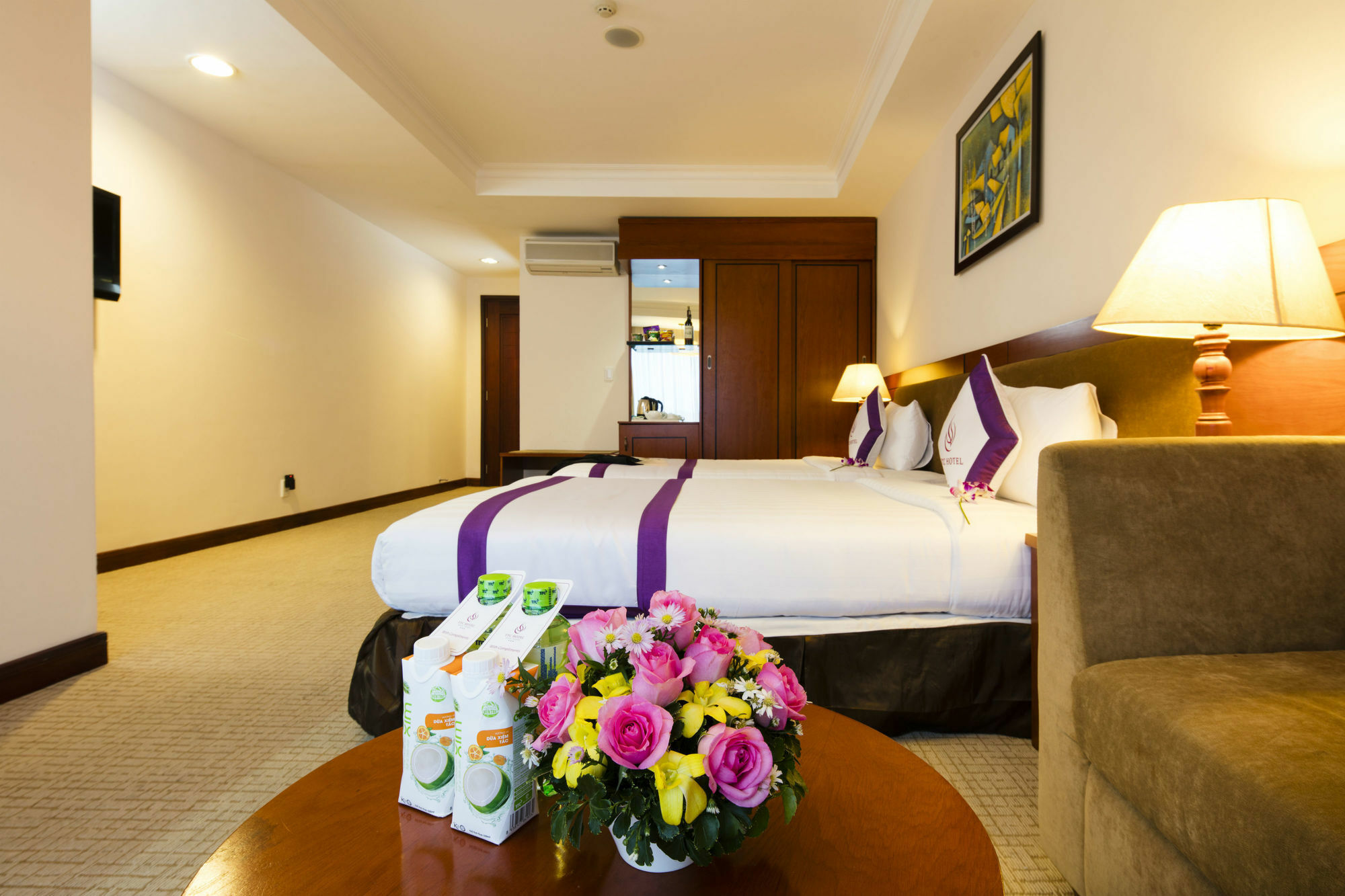Ttc Hotel - Tan Binh مدينة هوشي منه المظهر الخارجي الصورة