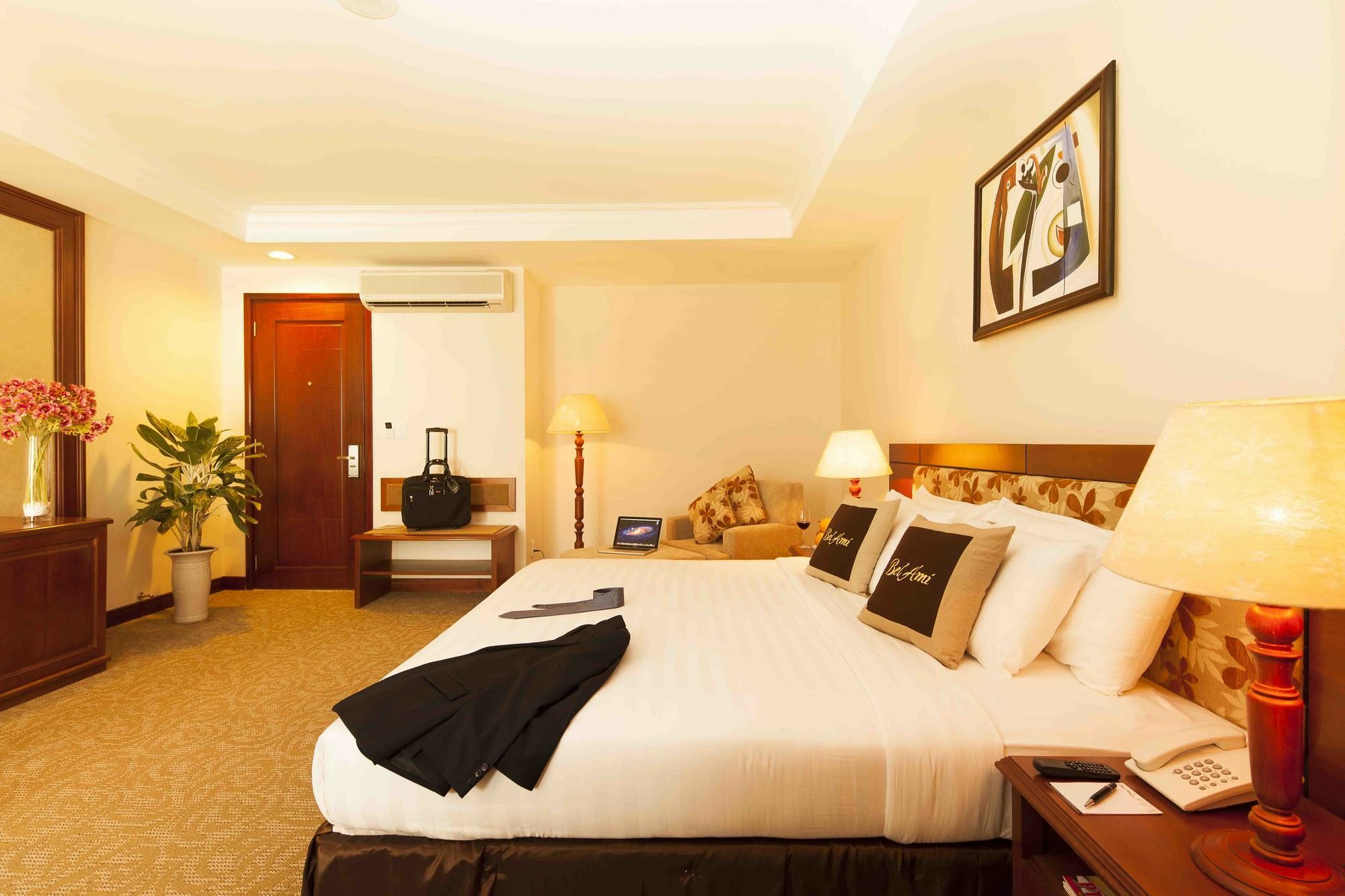 Ttc Hotel - Tan Binh مدينة هوشي منه المظهر الخارجي الصورة