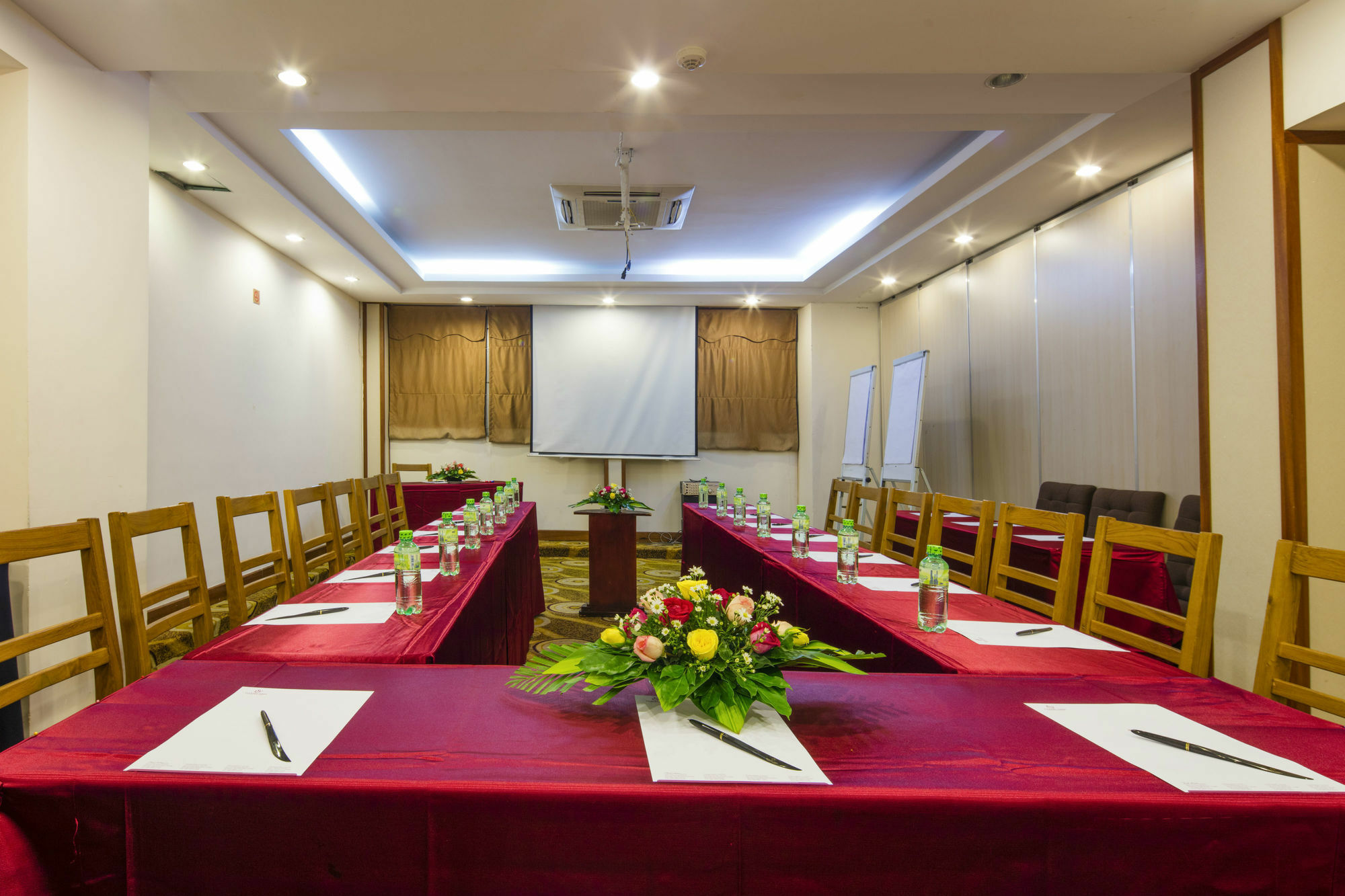 Ttc Hotel - Tan Binh مدينة هوشي منه المظهر الخارجي الصورة